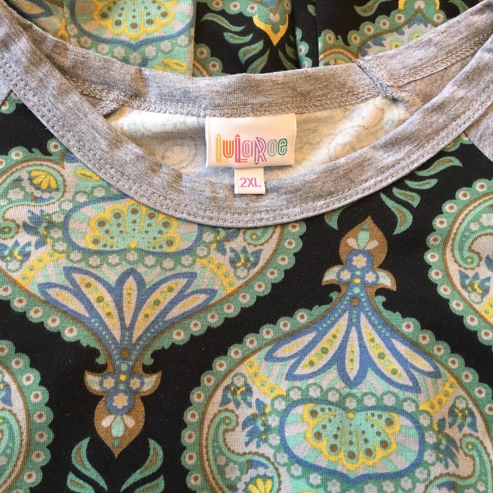 Gorgeous LuLaRoe Randy 2X in Excellent Condition!